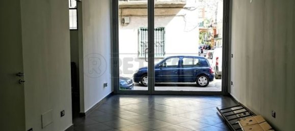 95m² Commercial property in Palermo, Italy No. 178010 3