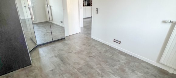 1 bedroom Apartment in Villenoy, France No. 348002 8