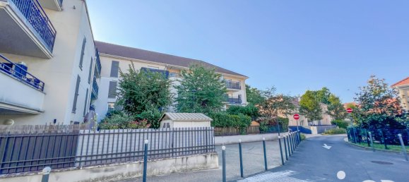 1 bedroom Apartment in Villenoy, France No. 348002 9