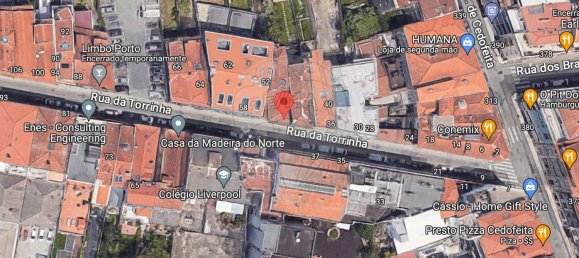 457m² Building in Porto, Portugal No. 42060 5