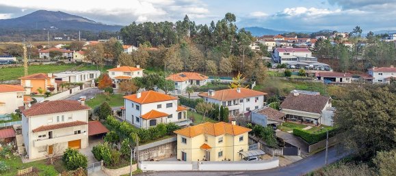 2 Schlafzimmer Haus in Rendufe, Portugal, Nr. 39292 5