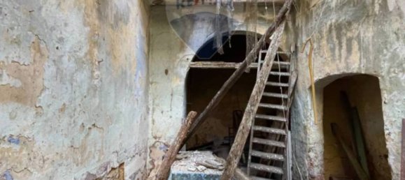 3 Schlafzimmer Haus in Bagheria, Italy, Nr. 304991 7