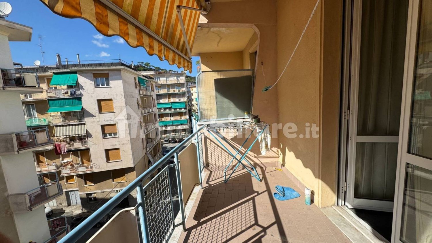 3 bedrooms Apartment in Genoa, Italy No. 352423