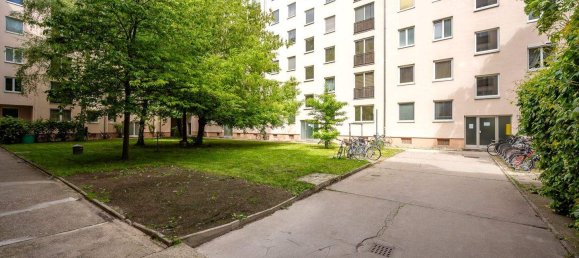 3-salle Appartement à Brigittenau, Austria No. 220368 21