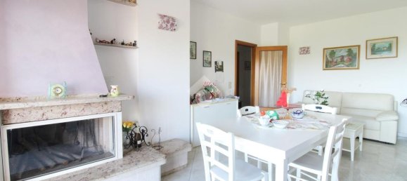 3 rooms Apartment in Ortona, Italy No. 287744 5