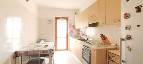 3 rooms Apartment in Ortona, Italy No. 287744 10