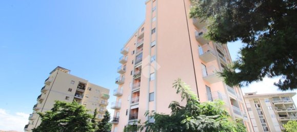 3 rooms Apartment in Ortona, Italy No. 287744 2