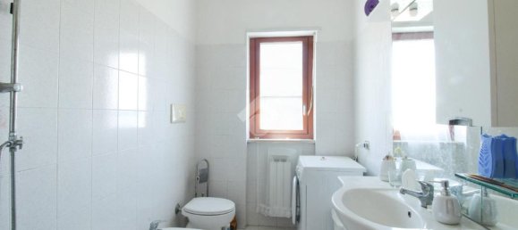3 rooms Apartment in Ortona, Italy No. 287744 20