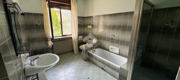 3 bedrooms Villa in San Vito di Leguzzano, Italy No. 293845 27