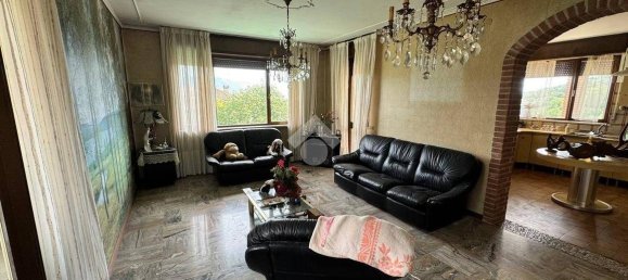 3 bedrooms Villa in San Vito di Leguzzano, Italy No. 293845 9