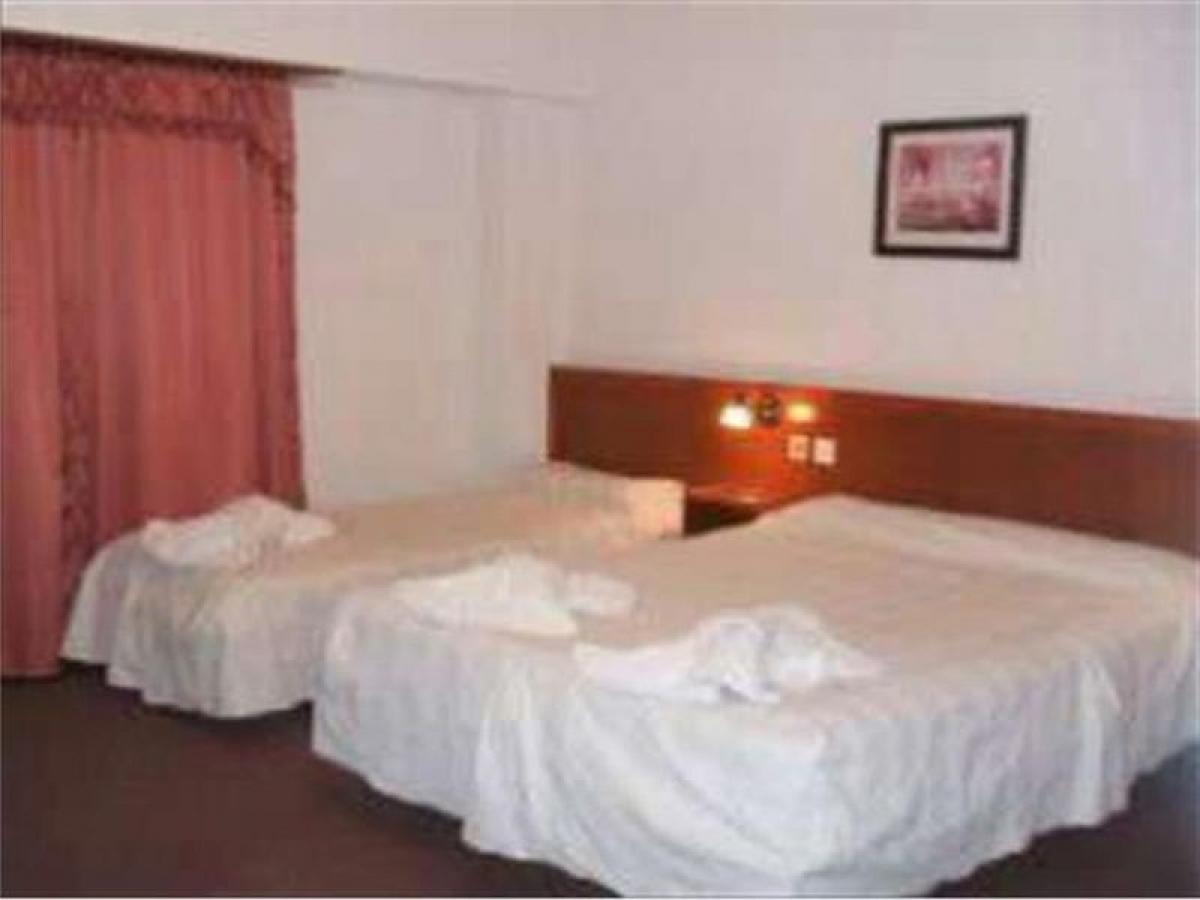 1075m² Hotel in Mar del Plata, Argentina No. 107186