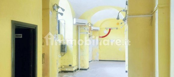 75m² Commercial property in Savona, Italy No. 313413 3