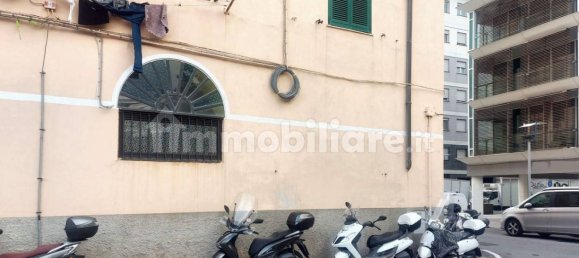 75m² Commercial property in Savona, Italy No. 313413 7