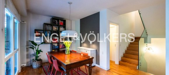 4 غرف نوم فيلا في Bergamo, Italy رقم 109300 11