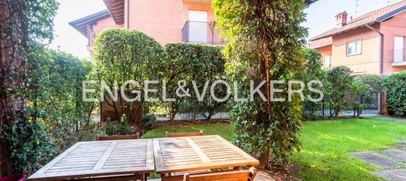 4 غرف نوم فيلا في Bergamo, Italy رقم 109300 16