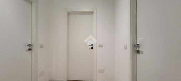 Квартира с 3 комнатами в Безана ин Брианца, Италия № 235161 53