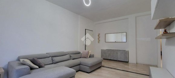 Квартира с 3 комнатами в Безана ин Брианца, Италия № 235161 45