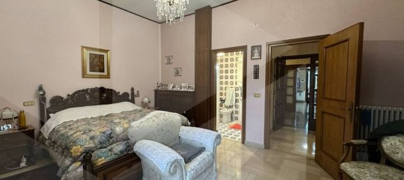 5 rooms Apartment in Avezzano, Italy No. 21080 27