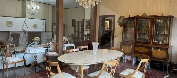 5 rooms Apartment in Avezzano, Italy No. 21080 14