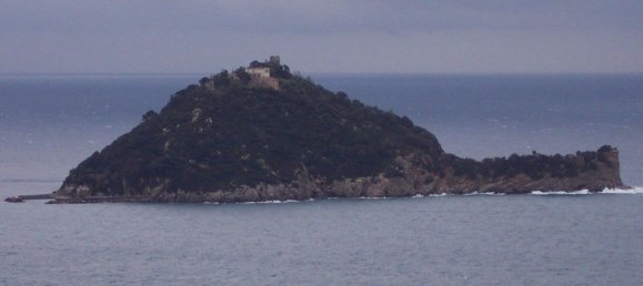 Квартира с 5 комнатами в Альбенга, Италия № 176830 15