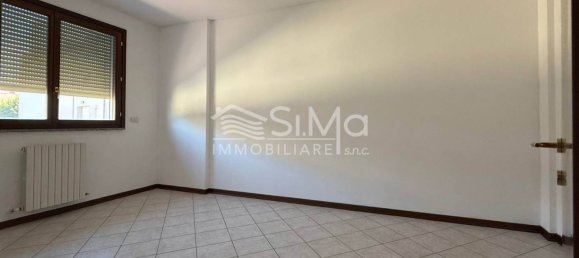 1 bedroom Apartment in Cento, Italy No. 304832 23
