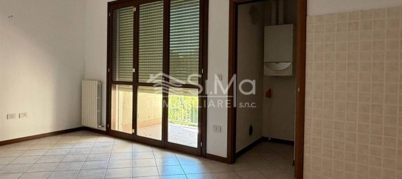 1 bedroom Apartment in Cento, Italy No. 304832 5