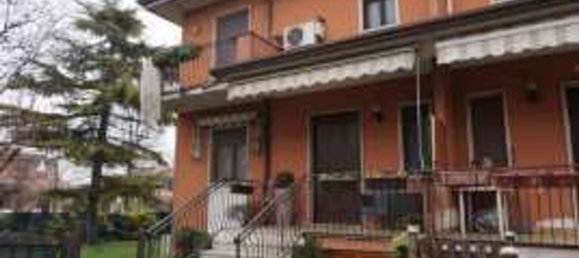 Apartamento de 8 habitaciónes en Curtatone, Italy No. 258991 6