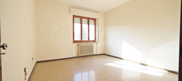 3 bedrooms Apartment in Morrovalle, Italy No. 173165 7