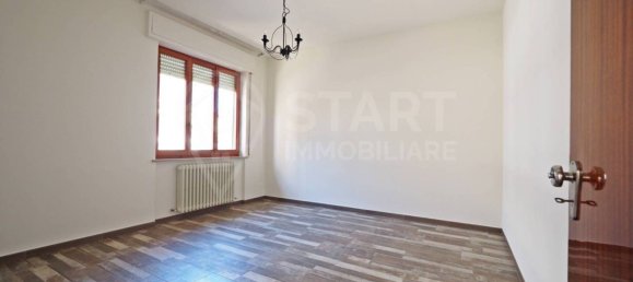 3 bedrooms Apartment in Morrovalle, Italy No. 173165 6