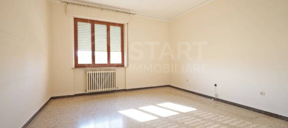 3 bedrooms Apartment in Morrovalle, Italy No. 173165 4