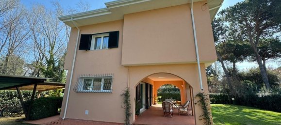 4 Schlafzimmer Haus in Massa, Italy, Nr. 112507 5