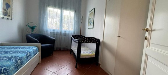 4 Schlafzimmer Haus in Massa, Italy, Nr. 112507 4