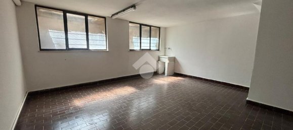 75m² Office in Romano di Lombardia, Italy No. 361679 11