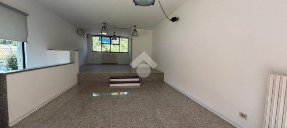 75m² Office in Romano di Lombardia, Italy No. 361679 5