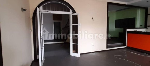 5-Zimmer Gewerbliche Immobilie in Calolziocorte, Italy, Nr. 176922 18
