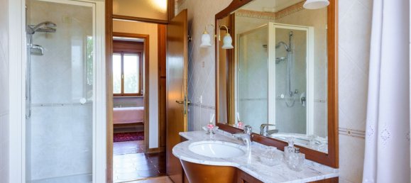 4-salle Appartement à Udine, Italy No. 269551 10