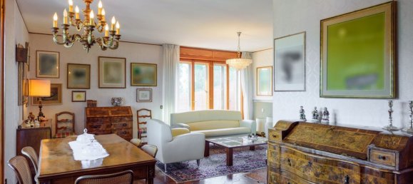 4-salle Appartement à Udine, Italy No. 269551 4