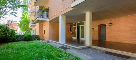 4-salle Appartement à Udine, Italy No. 269551 17