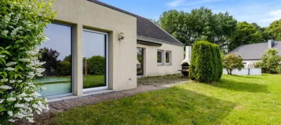 5 bedrooms House in Segeberg, Germany No. 19436 8