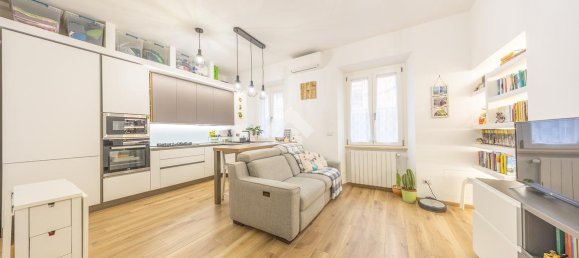 3 rooms Apartment in Rome, Italy No. 71124 4