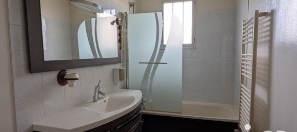 4 bedrooms House in Brie-et-Angonnes, France No. 343485 8