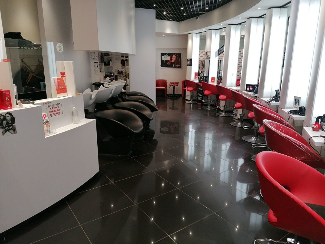 Коммерческая недвижимость 90м² в Ножан-сюр-Уаз, Франция № 94055