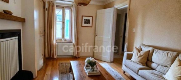 3 bedrooms House in Wimille, France No. 76462 2