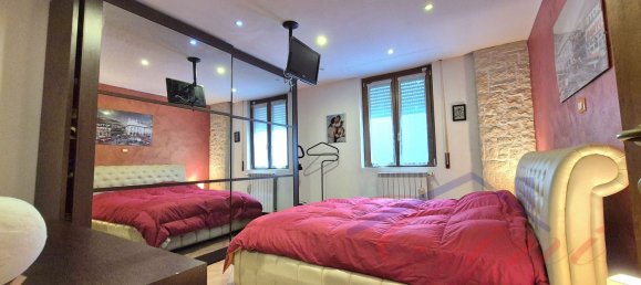 3 Schlafzimmer Wohnung in Lecco, Italy, Nr. 365527 11