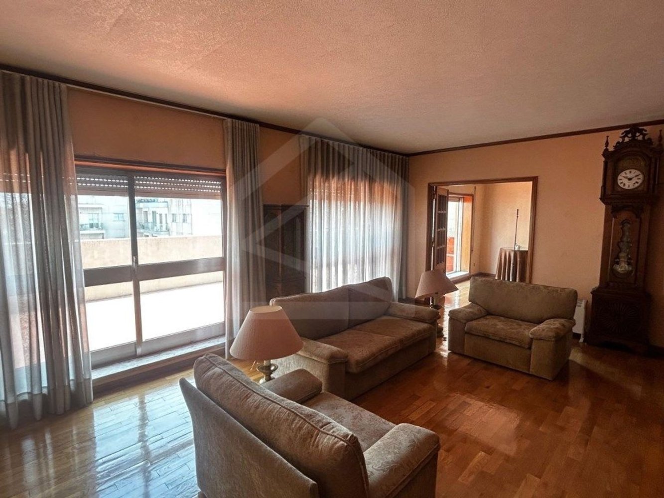 4 Schlafzimmer Doppelhaus in Sao Joao da Madeira, Portugal, Nr. 223345