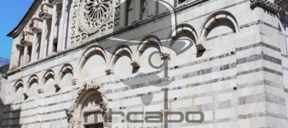 Studio in Carrara, Italy No. 45439 13