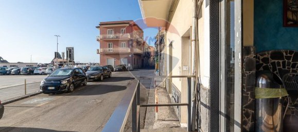 2 rooms Commercial property in Aci Castello, Italy No. 52991 8