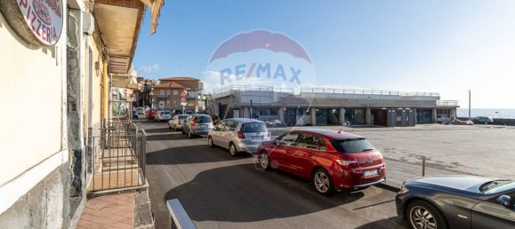 2 rooms Commercial property in Aci Castello, Italy No. 52991 7