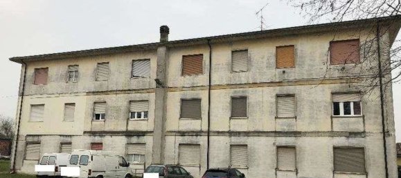 3 rooms Apartment in Ospedaletto Lodigiano, Italy No. 85049 8