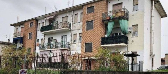 3 rooms Apartment in Ospedaletto Lodigiano, Italy No. 85049 3